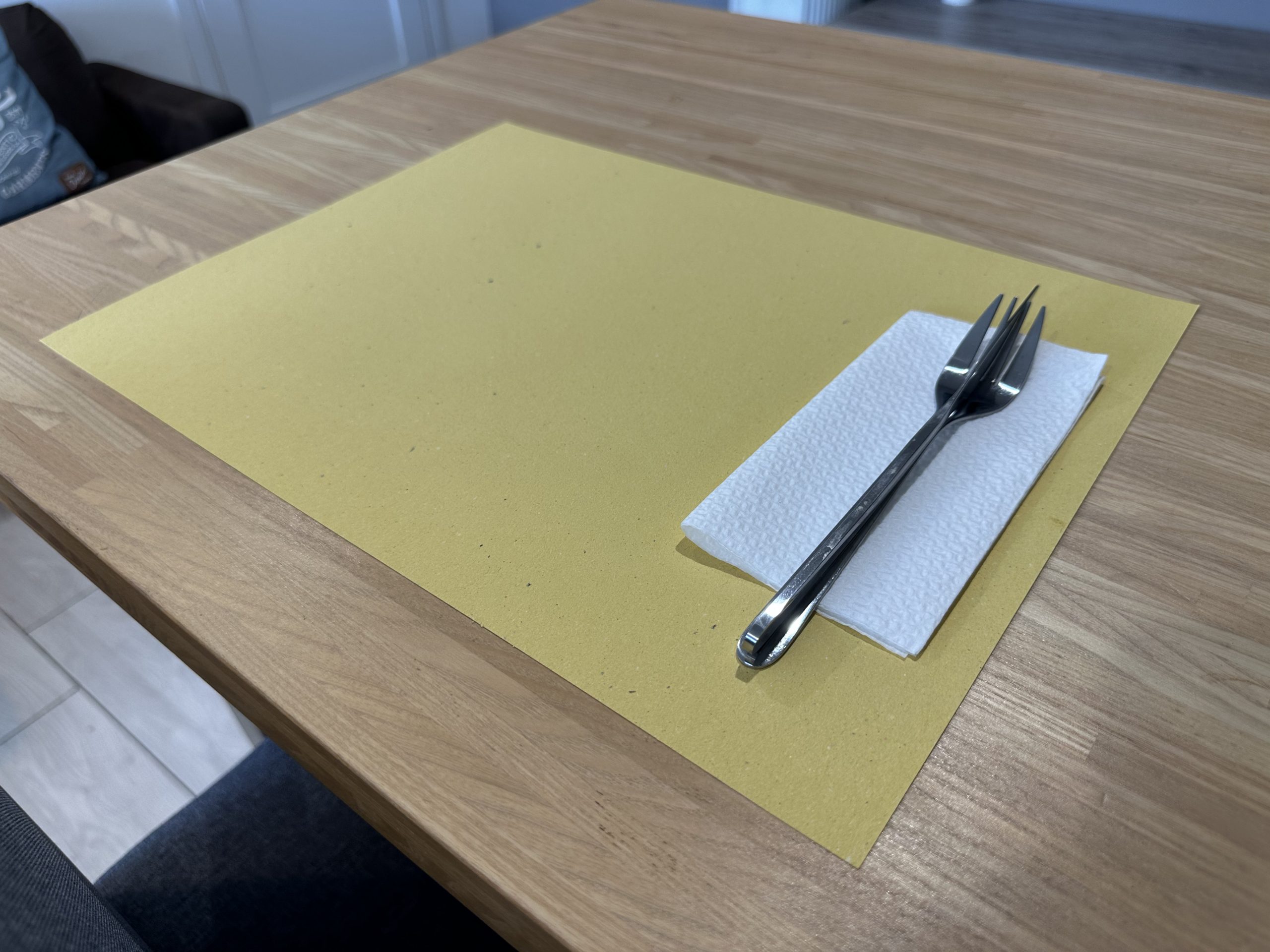 Tovagliette usa e getta | Giallo Canarino | Resistente 180gr | 500 fogli | - immagine 4