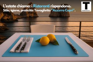 Tovaglietta di carta azzurra